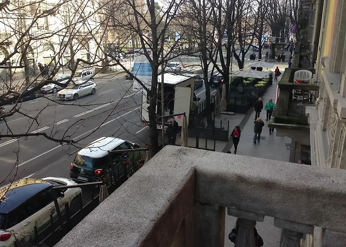 住宿加早餐酒店 Bella Italia 2*