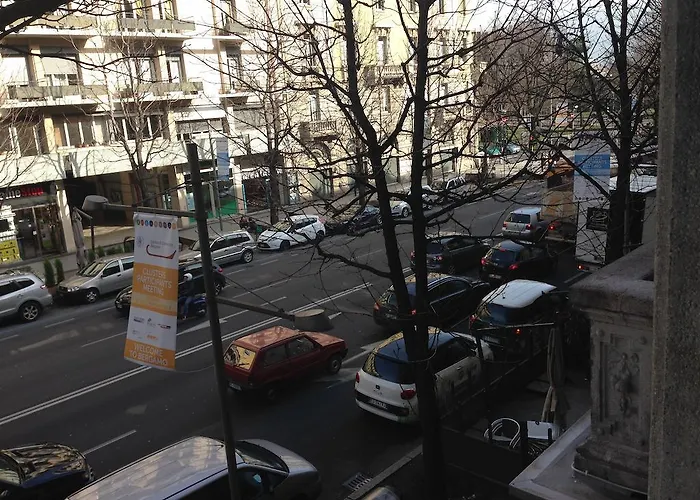 فندق مبيت وإفطار Bella Italia 2*