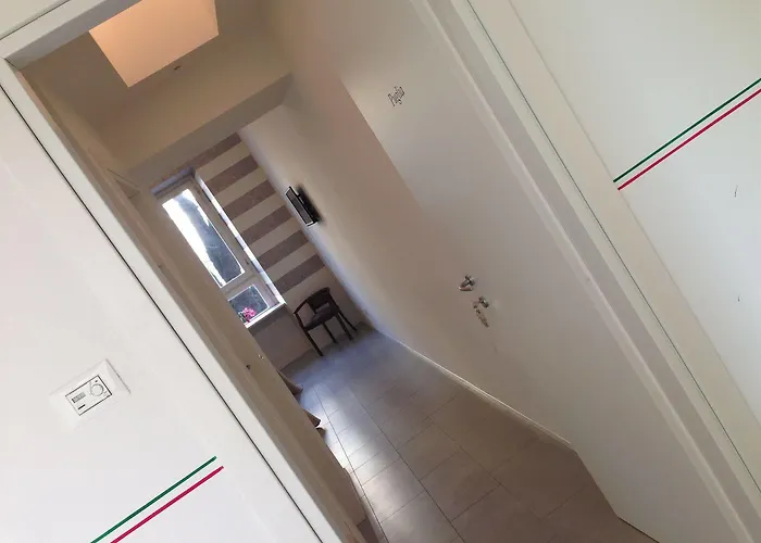 فندق مبيت وإفطار Bella Italia بيرغامو